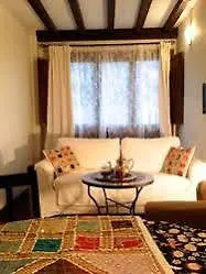 Hotel El Almez