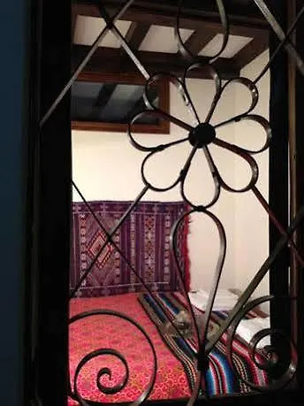 El Almez *
