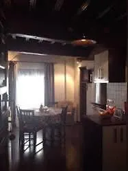 El Almez Hotel *